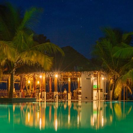 Alai Resort Mullaittivu Esterno foto